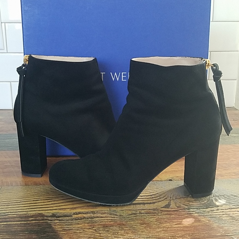 Stuart Weitzman MARTINE booties